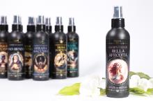 AMBIENTADOR BELLA AFRODITA 200ml. (Para atraer el amor y la dulzura) AMBIENTADOR BELLA AFRODITA 200ml. (Para atraer el amor y la dulzura)