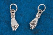 COLGANTE PUÑO O FIGA PROTECTOR 1 CM. PLATA COLGANTE PUÑO O FIGA PROTECTOR 1 CM. PLATA